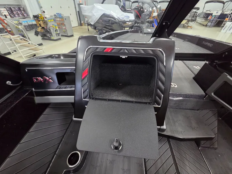 Slide: The Image of Vexus Boats DVX20X PRO 2026 - 22