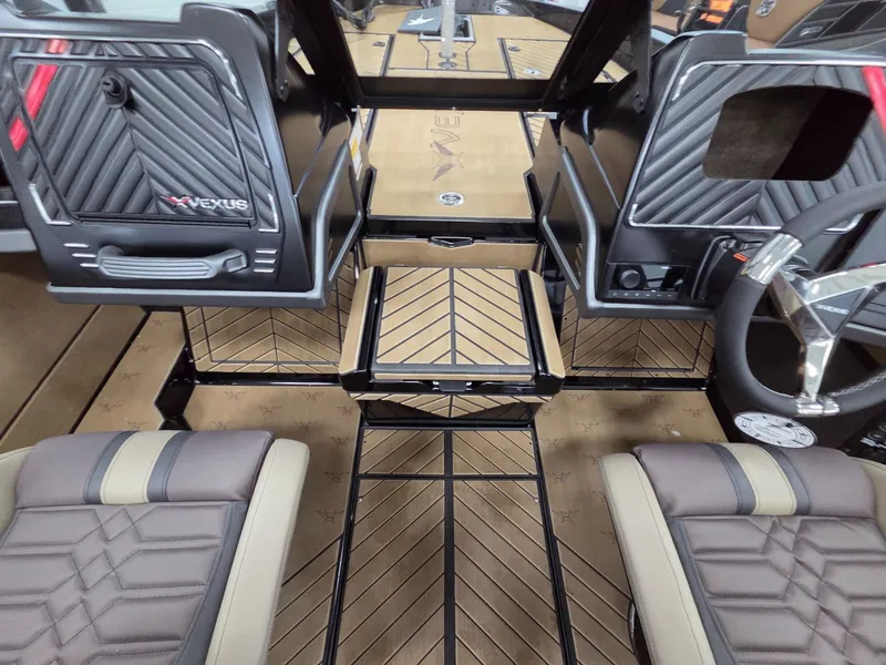 Slide: The Image of Vexus Boats DVX20s 2026 - 23