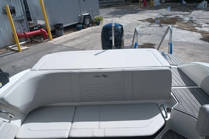 Slide: The Image of 2023 Sea Ray SPX 190 Outboard boat with sleek seating and modern design. - 20