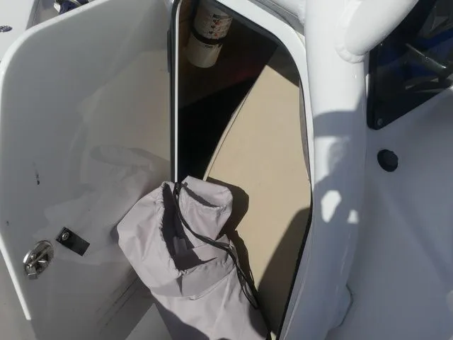 Slide: The Image of Tidewater 210 LXF 2019 - 17