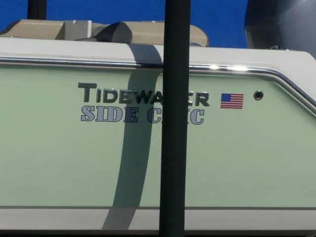 Slide: The Image of Tidewater 210 LXF 2019 - 8