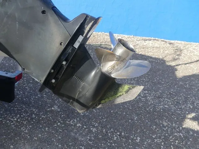 Slide: The Image of Sea Ray SDX 240 OB 2017 - 11