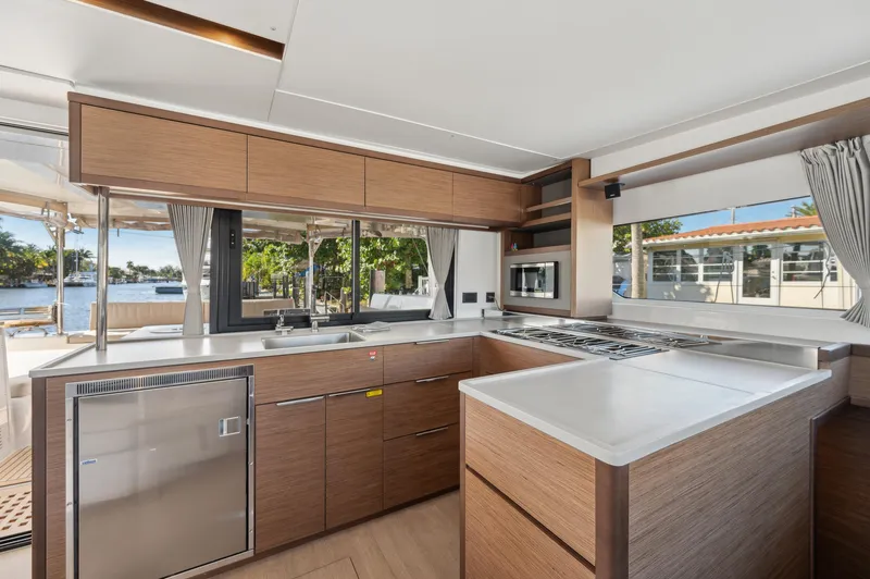 Slide: The Image of Lagoon 46 2022 - 58