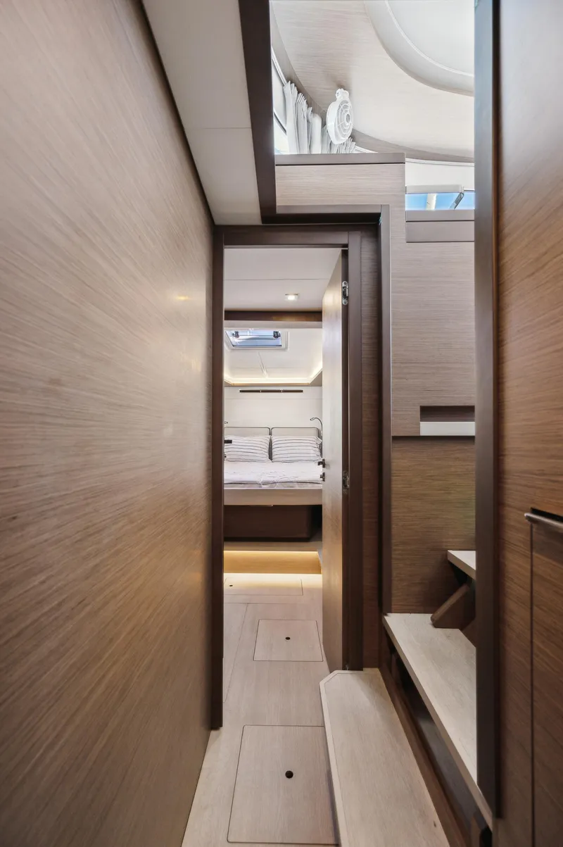 Slide: The Image of Lagoon 46 2022 - 68