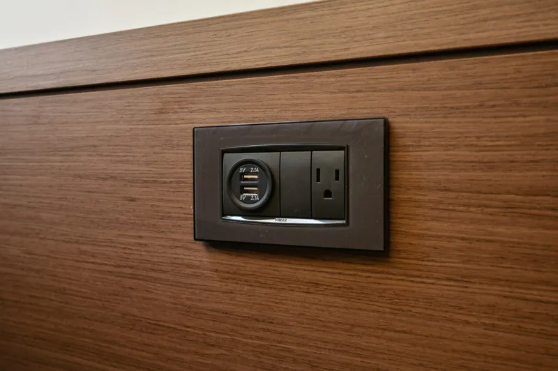 Slide: The Image of Lagoon 46 2022 - 74