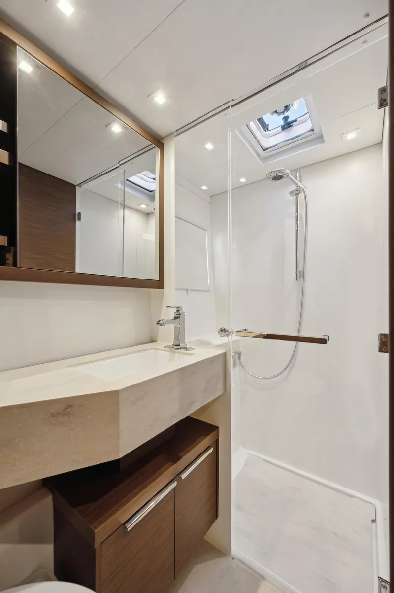 Slide: The Image of Lagoon 46 2022 - 77