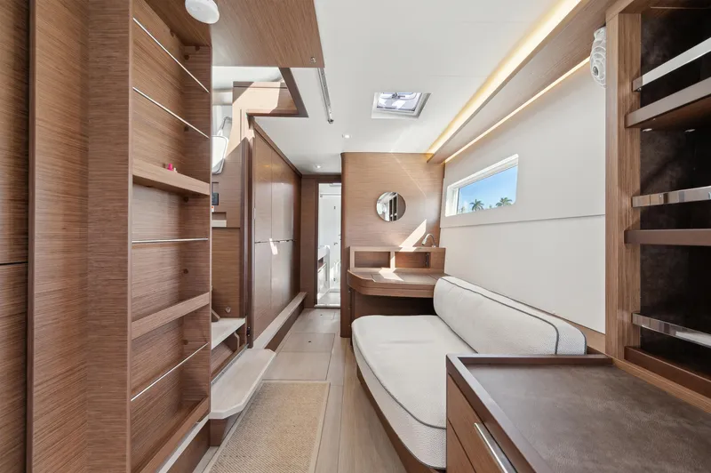 Slide: The Image of Lagoon 46 2022 - 80