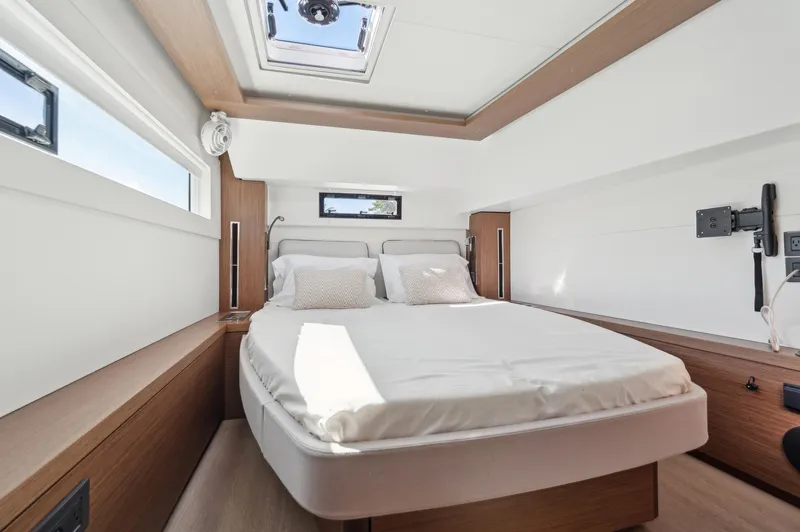 Slide: The Image of Lagoon 46 2022 - 82