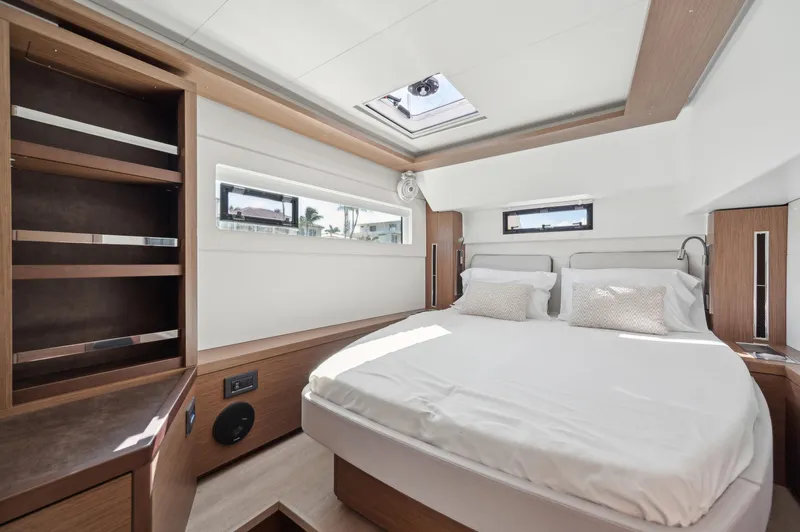 Slide: The Image of Lagoon 46 2022 - 84