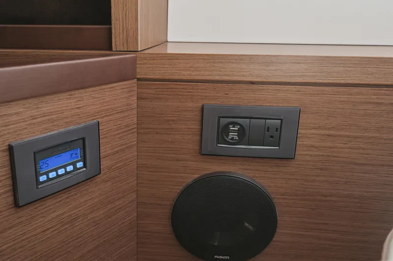 Slide: The Image of Lagoon 46 2022 - 85