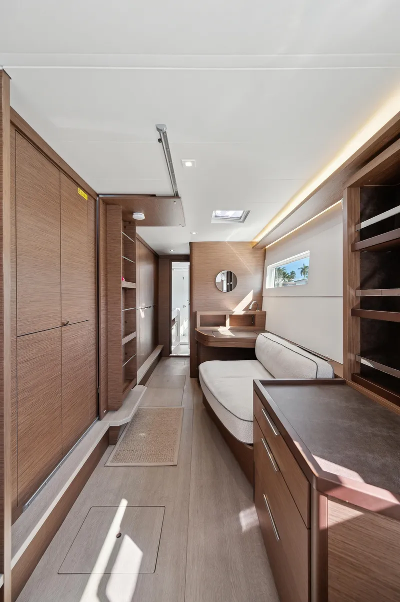 Slide: The Image of Lagoon 46 2022 - 92