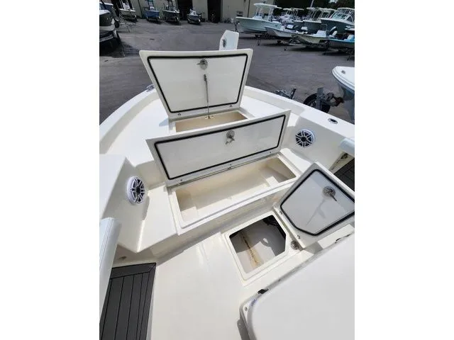 Slide: The Image of Pathfinder 2400 Open 2025 - 14