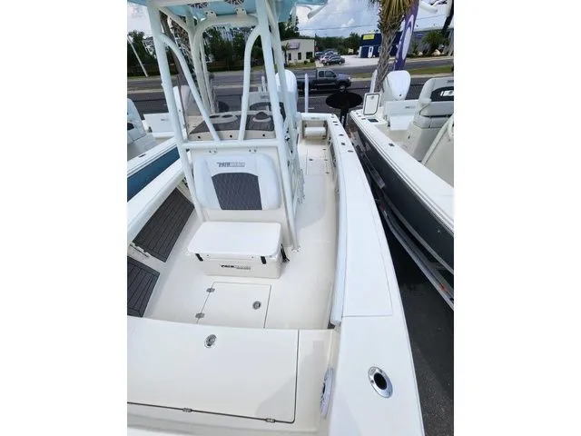 Slide: The Image of Pathfinder 2400 Open 2025 - 25