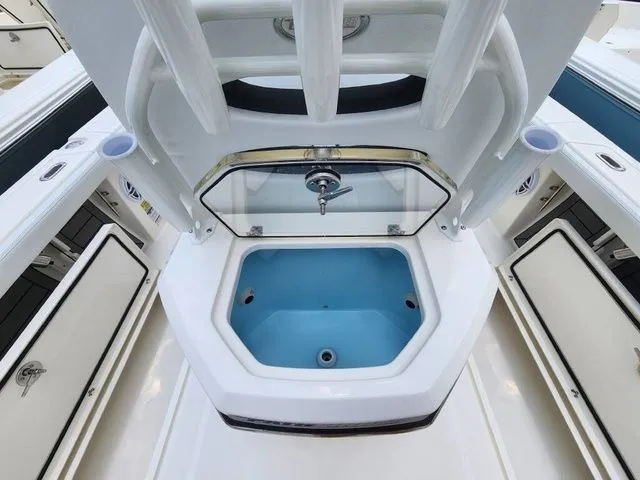 Slide: The Image of Pathfinder 2400 Open 2025 - 27