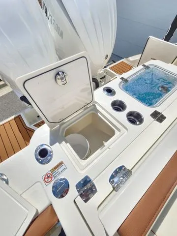 Slide: The Image of Cobia 265 Open Center Console 2025 - 11