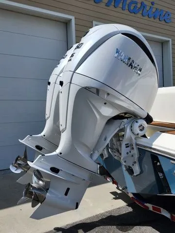 Slide: The Image of Cobia 265 Open Center Console 2025 - 6