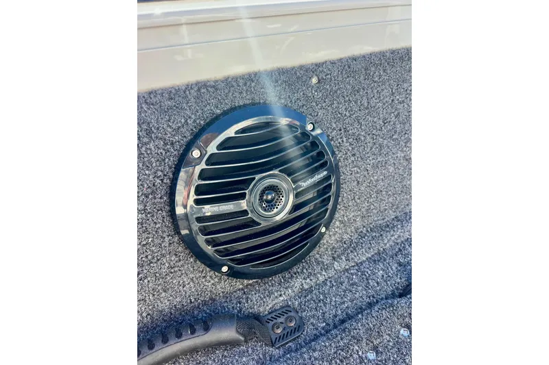 Slide: The Image of 2024 Crestliner 1650 Fish Hawk SC marine-grade speaker detail. - 18