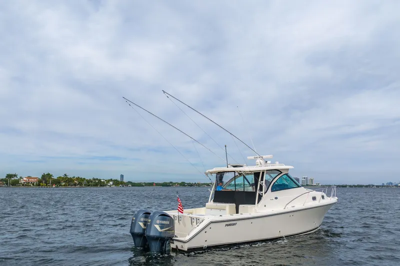 Slide: The Image of Pursuit OS 345 Offshore 2012 - 12