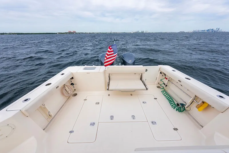 Slide: The Image of Pursuit OS 345 Offshore 2012 - 24