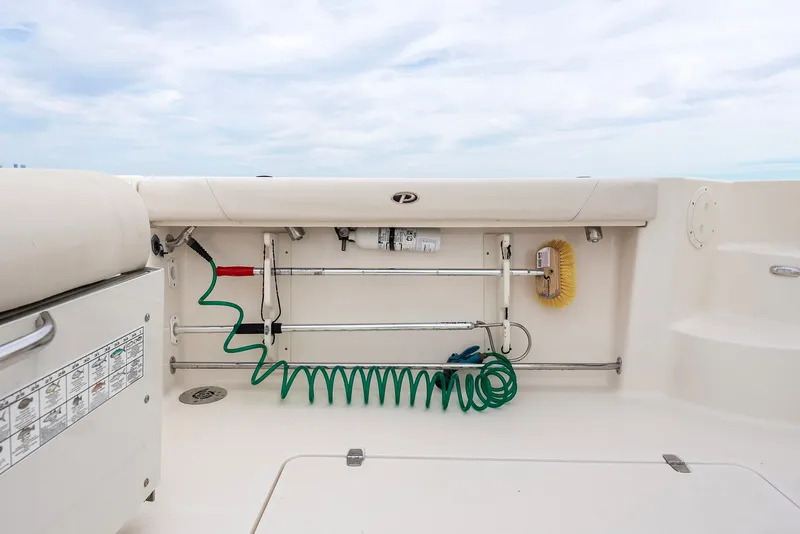 Slide: The Image of Pursuit OS 345 Offshore 2012 - 27