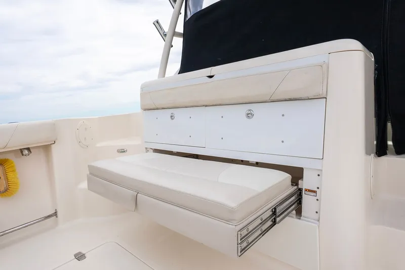 Slide: The Image of Pursuit OS 345 Offshore 2012 - 34