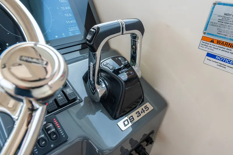 Slide: The Image of Pursuit OS 345 Offshore 2012 - 49