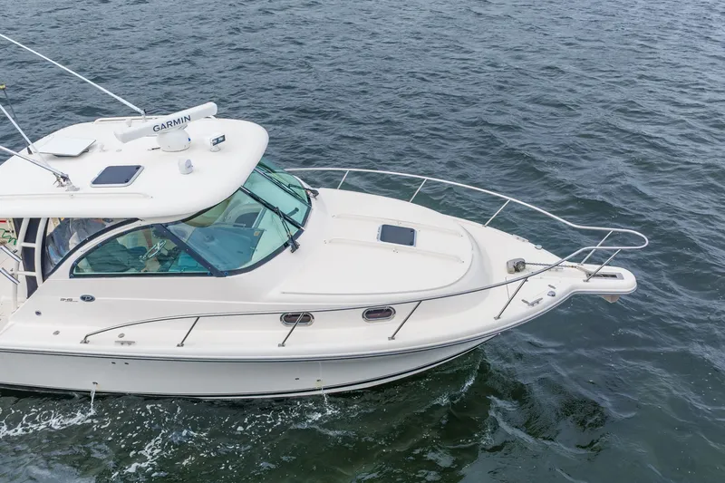 Slide: The Image of Pursuit OS 345 Offshore 2012 - 5