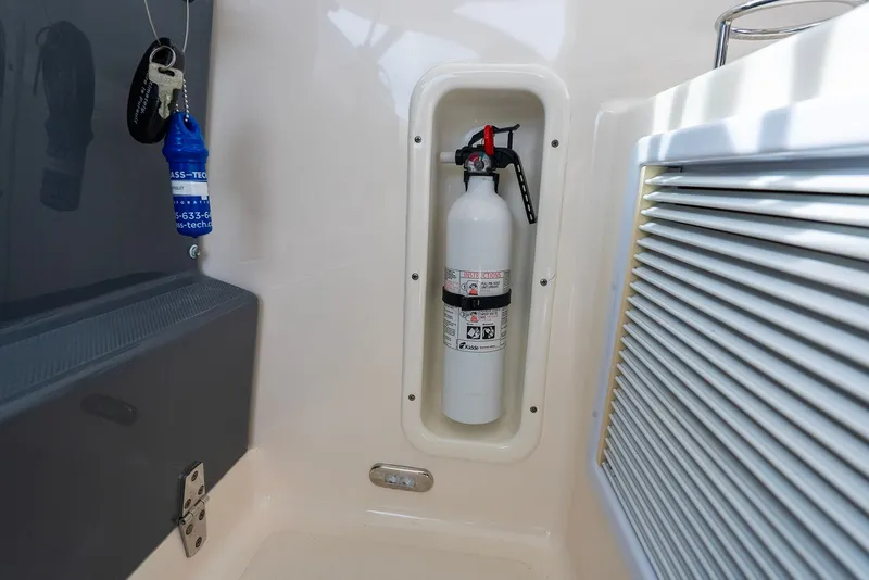 Slide: The Image of Pursuit OS 345 Offshore 2012 - 51