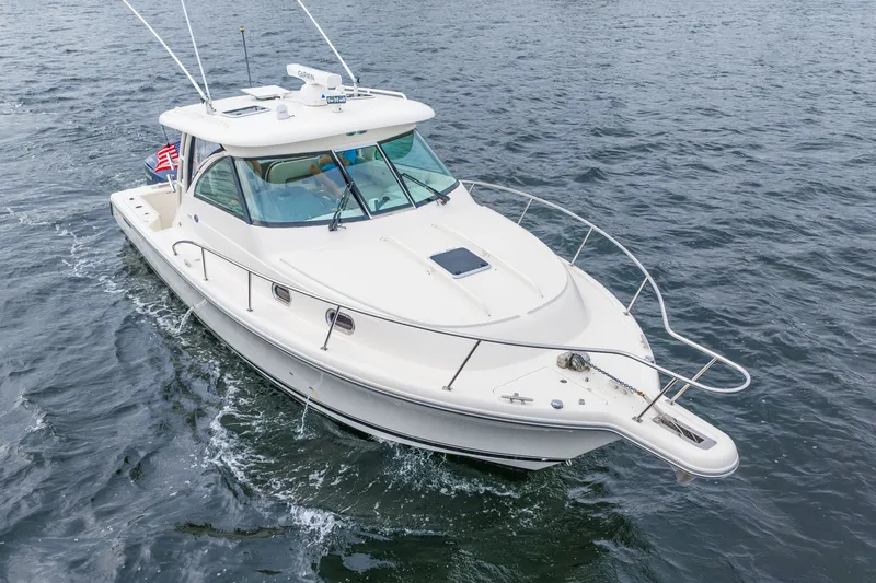 Slide: The Image of Pursuit OS 345 Offshore 2012 - 6