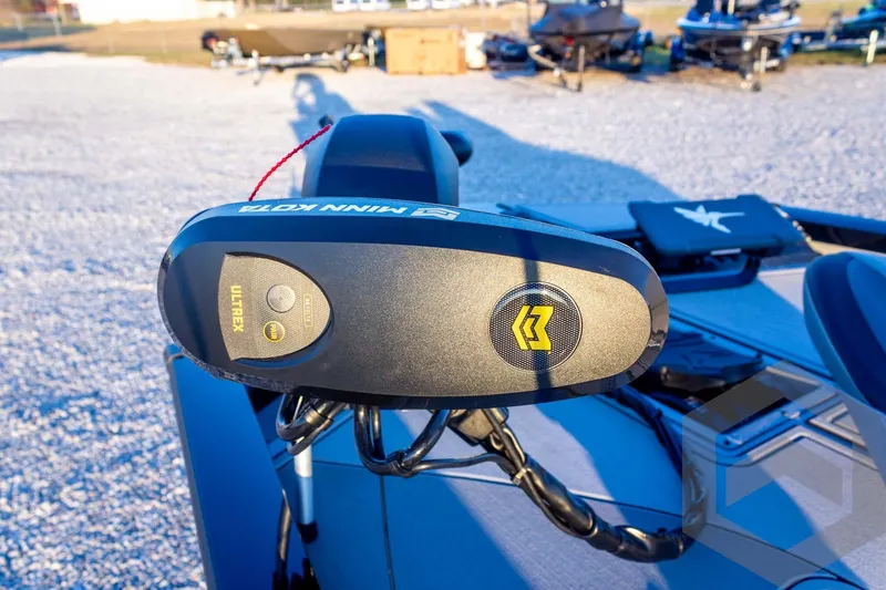 Slide: The Image of Minn Kota Ultrex motor on 2026 G3 Sportsman 1810 SE boat, outdoor display. - 21