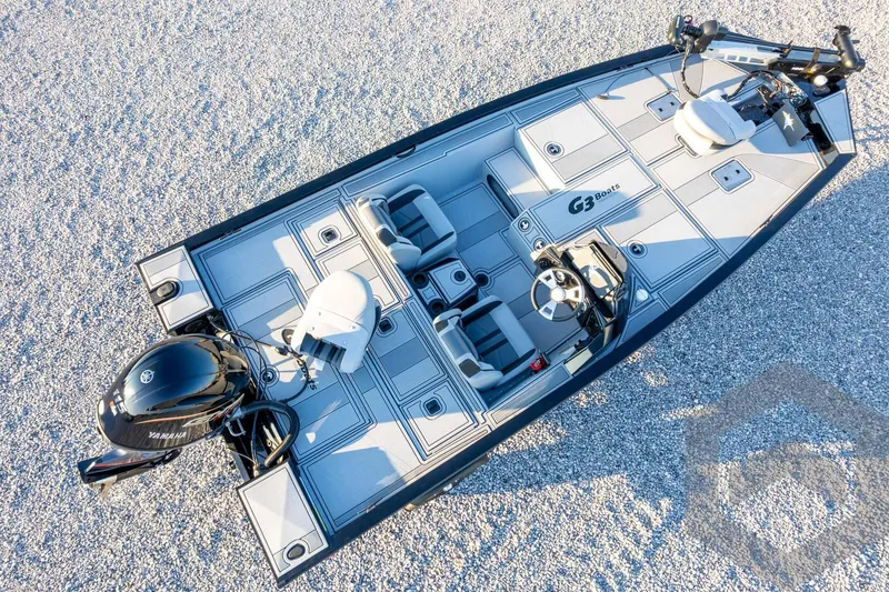 Slide: The Image of 2026 G3 Sportsman 1810 SE fishing boat with Yamaha motor, aerial view on gravel. - 47