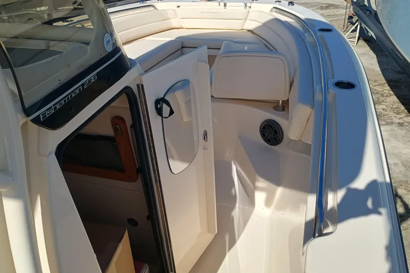 Slide: The Image of Interior view of 2026 Grady-White Fisherman 236 boat. - 17