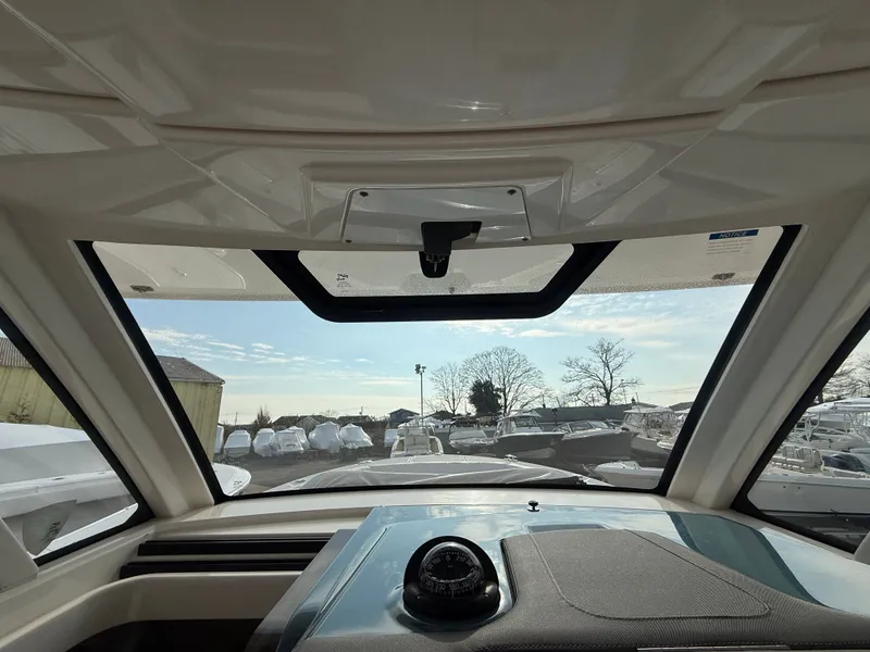 Slide: The Image of Pursuit S 368 Sport 2018 - 19