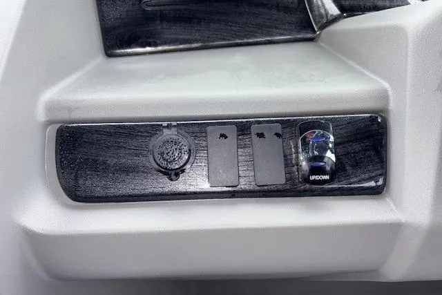 Slide: The Image of Control panel of 2026 Tahoe Pontoon LTZ 2385 VRB Tritoon boat. - 25