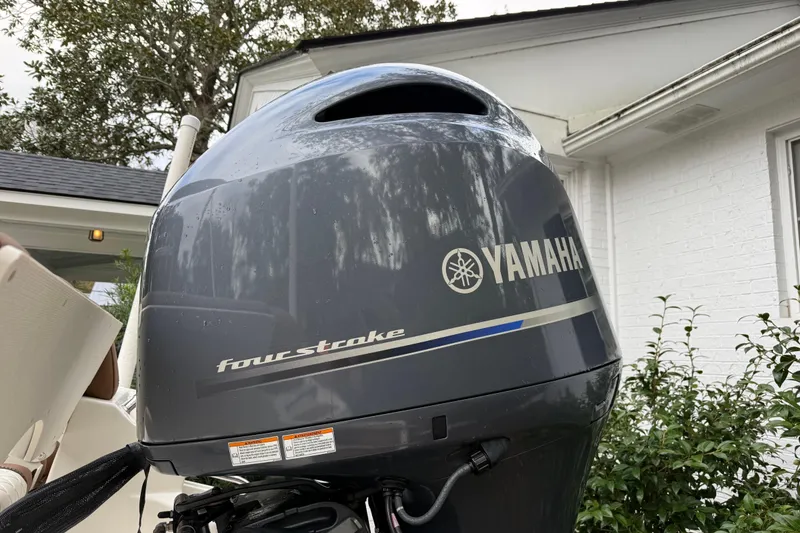 Slide: The Image of Yamaha four-stroke outboard motor on 2021 Pioneer 202 Islander boat. - 6