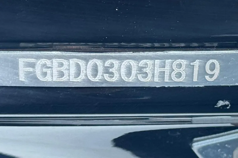 Slide: The Image of Hull identification number on 2019 Chaparral 21 H2O Ski & Fish boat. - 36