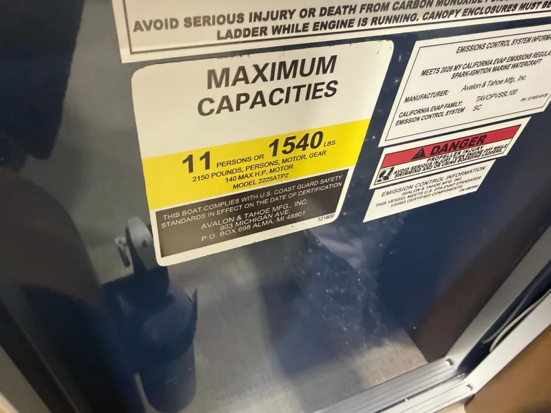 Slide: The Image of Tahoe LTZ 2385 Elite Cruise & Honda 4-Stroke EFI 2026 - 17