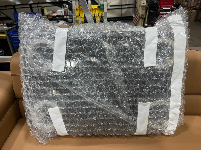 Slide: The Image of Tahoe LTZ 2385 Elite Cruise & Honda 4-Stroke EFI 2026 - 20