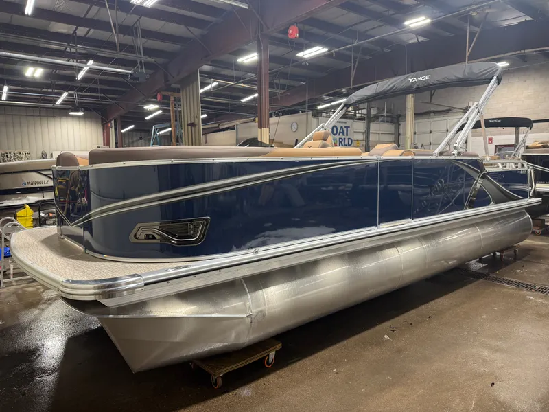 Slide: The Image of Tahoe LTZ 2385 Elite Cruise & Honda 4-Stroke EFI 2026 - 33