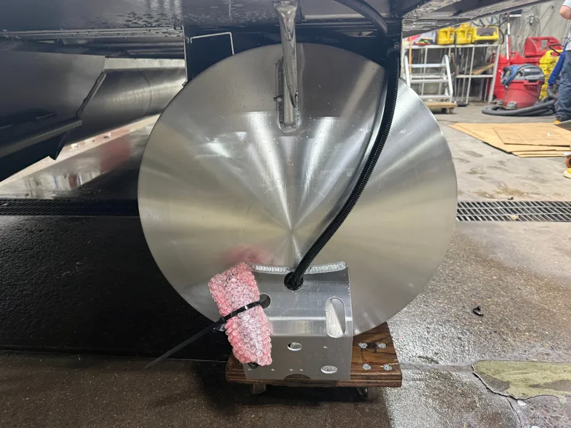 Slide: The Image of Tahoe LTZ 2385 Elite Cruise & Honda 4-Stroke EFI 2026 - 35