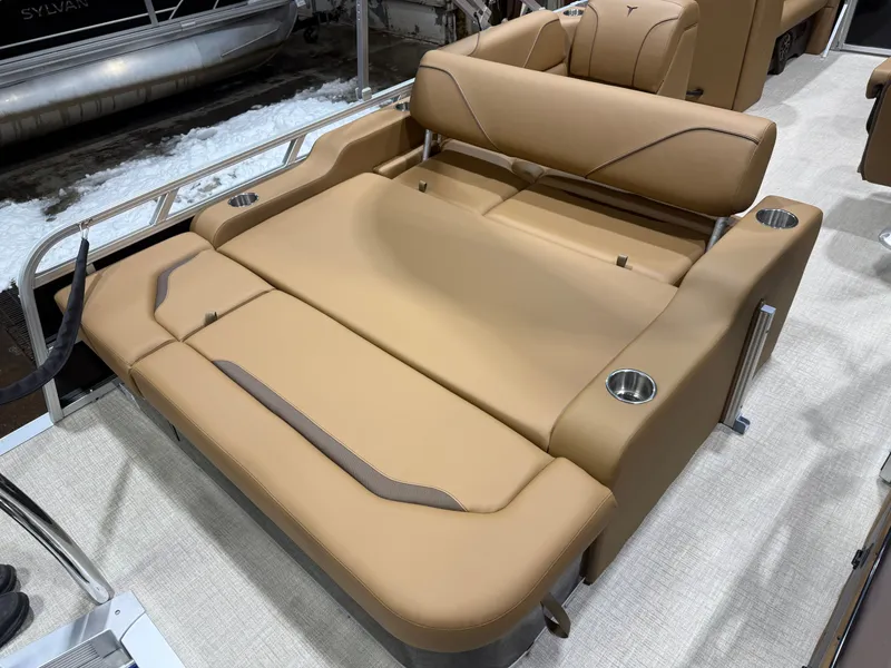 Slide: The Image of Tahoe Sport 2180 Swingback (VRB) & Honda 4-Stroke EFI 2026 - 20