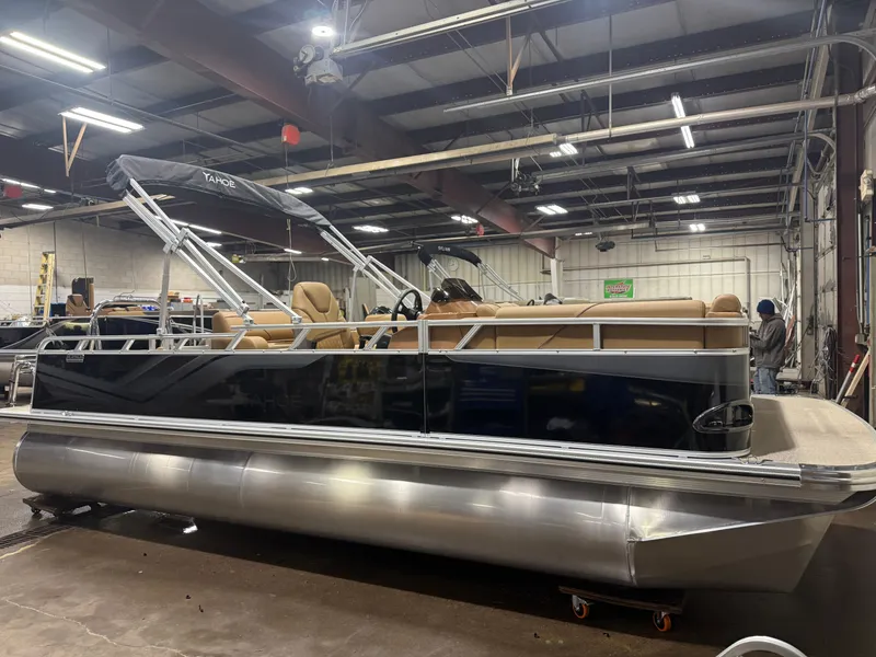 Slide: The Image of Tahoe Sport 2180 Swingback (VRB) & Honda 4-Stroke EFI 2026 - 43