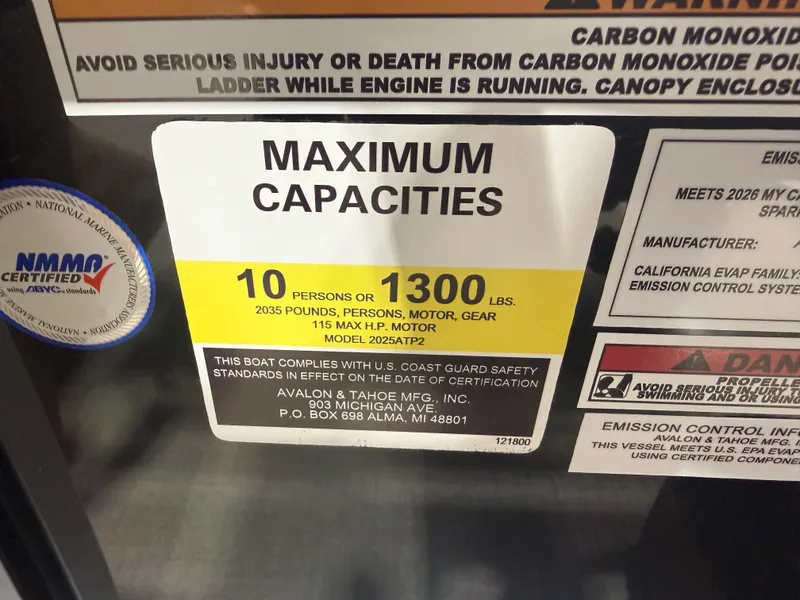 Slide: The Image of Tahoe Sport VRB 2180 Swingback & 4-Stroke $31995 2026 - 15