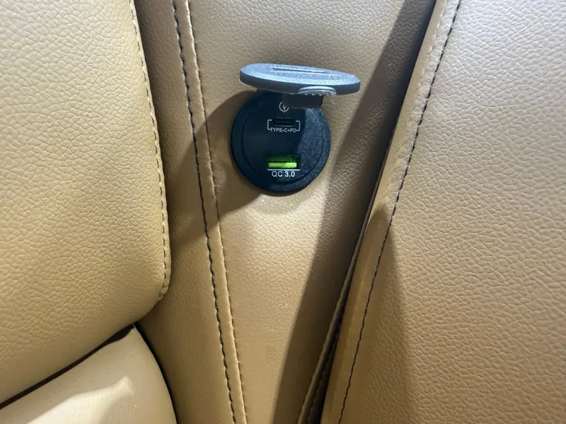 Slide: The Image of Tahoe Sport VRB 2180 Swingback & 4-Stroke $31995 2026 - 29