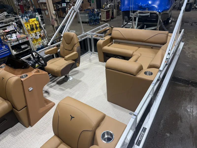 Slide: The Image of Tahoe Sport VRB 2180 Swingback & 4-Stroke $31995 2026 - 3