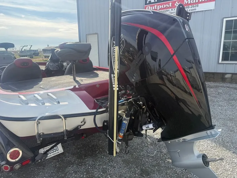 Slide: The Image of Ranger Z521D 2012 - 9