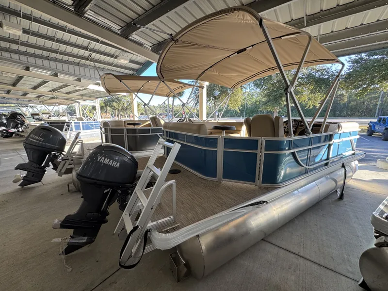 Slide: The Image of Sweetwater Xperience Cruise 1886 CX 2026 - 36