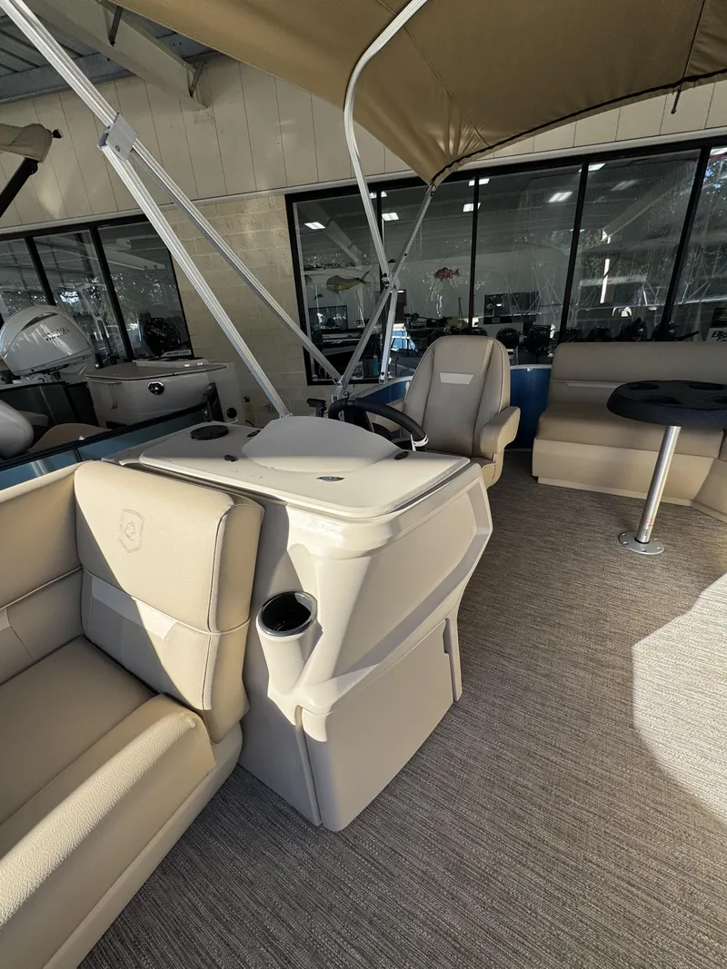 Slide: The Image of Sweetwater Xperience Cruise 1886 CX 2026 - 5