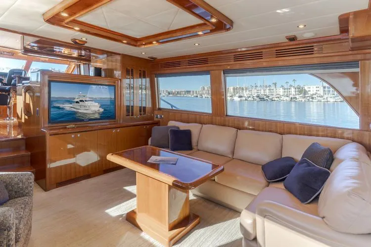 Slide: The Image of 2011 Hampton 620 Pilothouse - Image 15 - 15