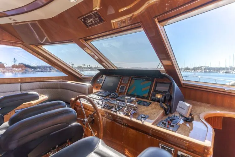 Slide: The Image of 2011 Hampton 620 Pilothouse - Image 20 - 20